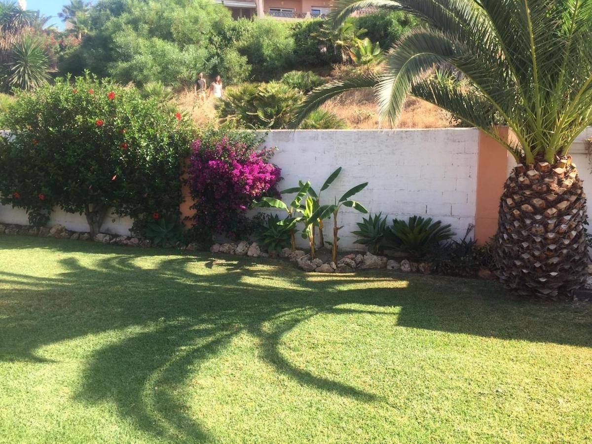 Villa Mijas With Pool 50 M Beach ฟูเอนฮิโรลา ภายนอก รูปภาพ